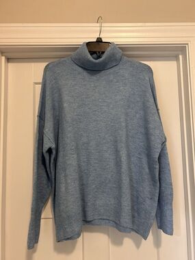 Vince Camuto Women's Long Sleeve Tight Knit Turtleneck Sweater Blue Size Medium